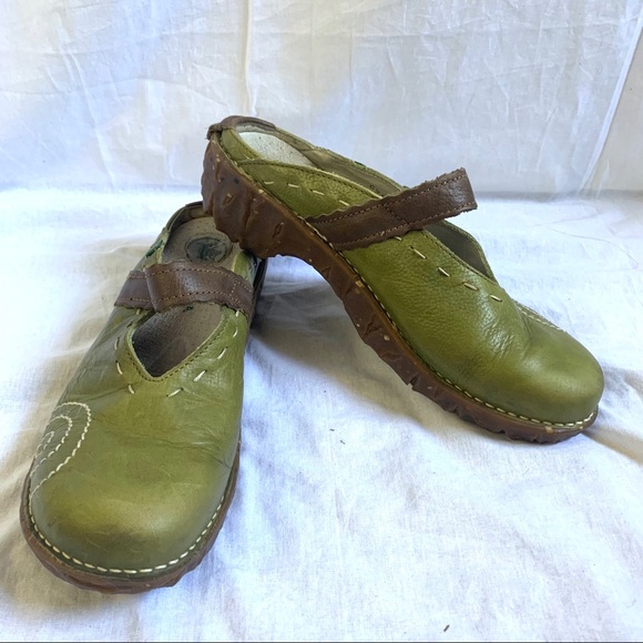 el naturalista clogs